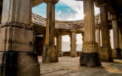 The Cornerstone of Great Leadership: 3 Building Blocks for Confidence